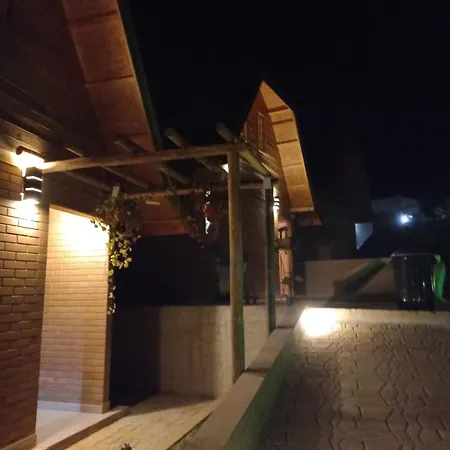 Pousada Grom's Village-3